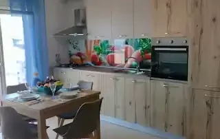 soleblueapartmets_vista_forntale_cucina